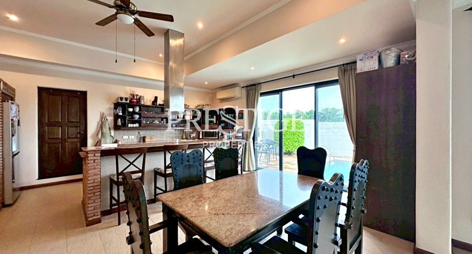 For rent 4 bedrooms house in Bang Lamung, Chonburi