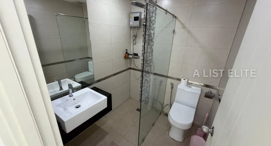 Condo en venta de 2 habitaciones en Bang Lamung, Chonburi