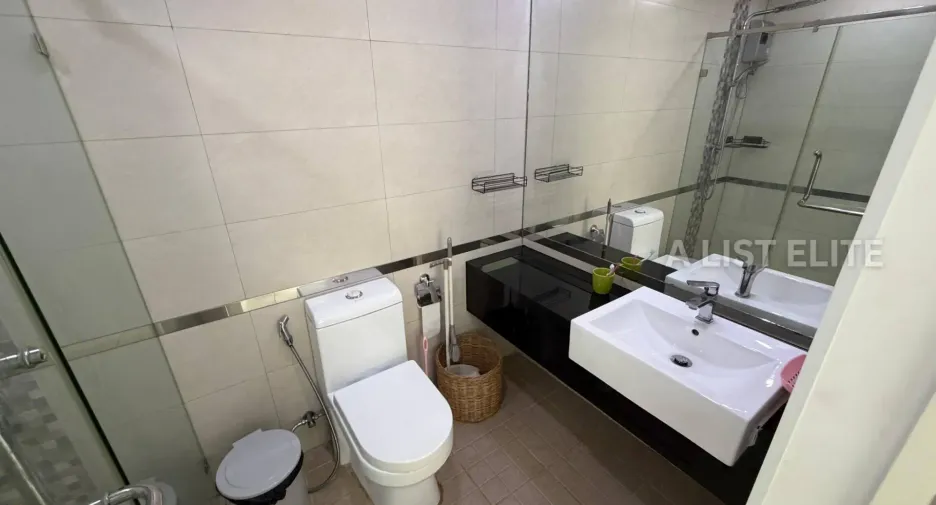 Condo en venta de 2 habitaciones en Bang Lamung, Chonburi