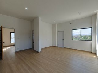 Casa en venta de 3 habitaciones en San Sai, Chiang Mai