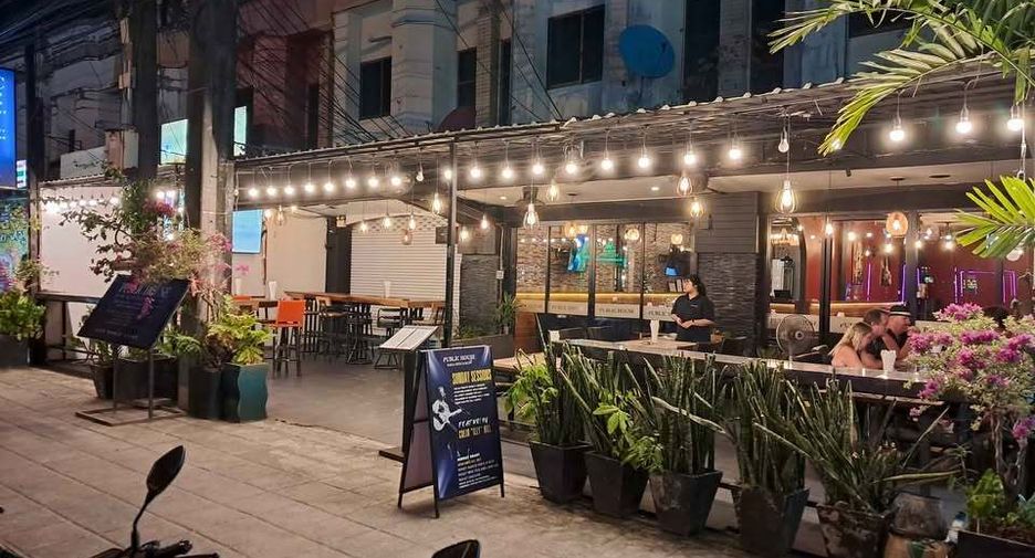 For sale 6 bedrooms retail Space in Kathu, Phuket