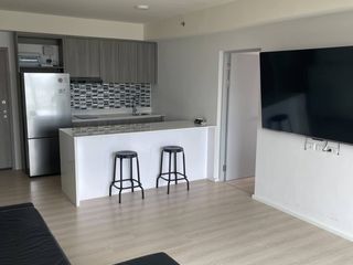 Condo en venta y en alquiler de 2 habitaciones en Bang Phli, Samut Prakan