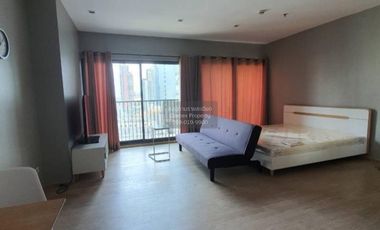 Wohnung zur Miete mit 1 Zimmer in Khlong Toei, Bangkok