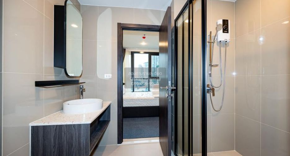 For rent 1 bed condo in Huai Khwang, Bangkok
