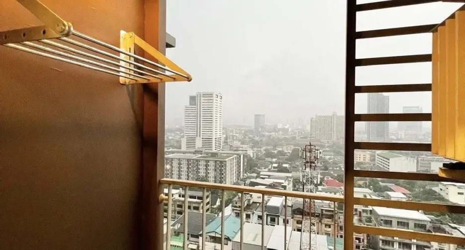 Wohnung zum Kauf mit 1 Zimmer in Bang Sue, Bangkok