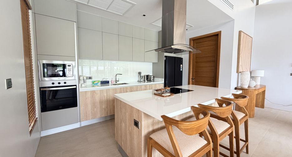 For sale and for rent 3 bedrooms villa in Thalang, Phuket