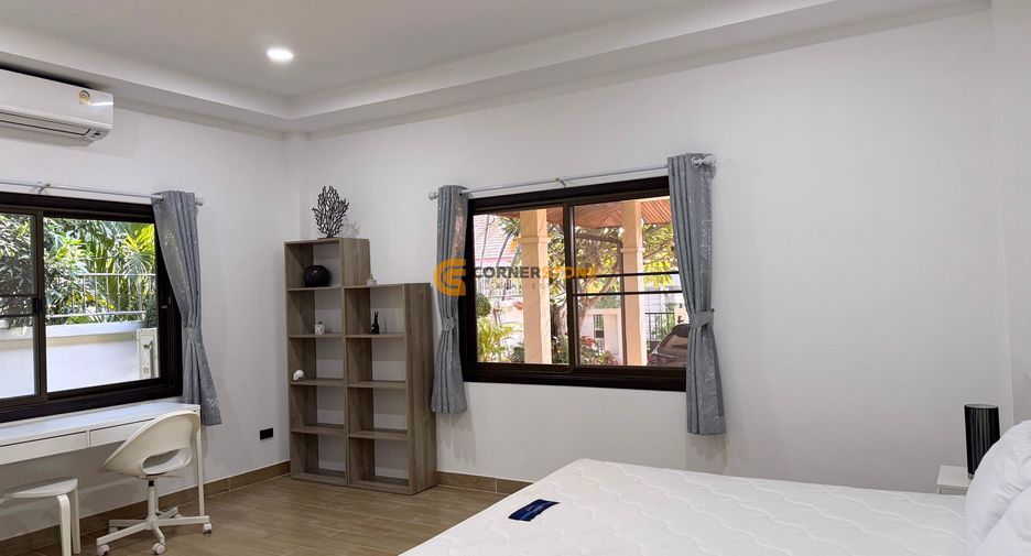 Casa en alquiler y en venta de 3 habitaciones en Bang Lamung, Chonburi
