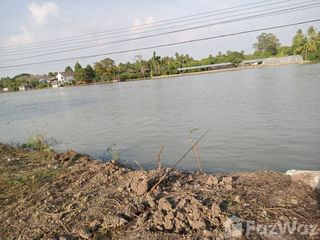 For sale land in Bang Khonthi, Samut Songkhram