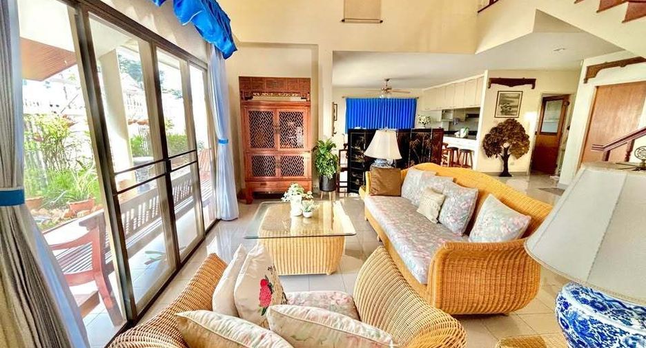 For sale そして for rent 4 ベッドルーム house in Mueang Phuket, Phuket