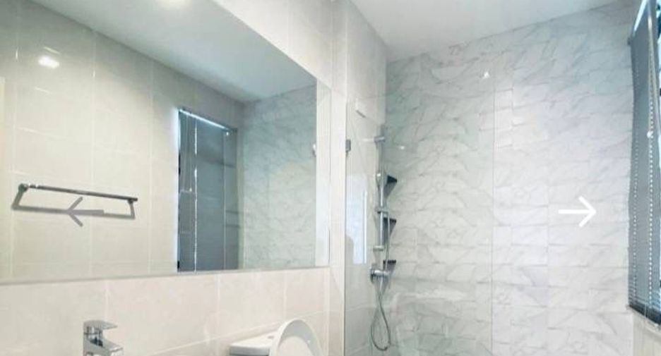 For sale 4 bedrooms house in Saphan Sung, Bangkok