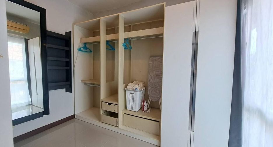 For rent 3 bedrooms townhouse in Thalang, Phuket