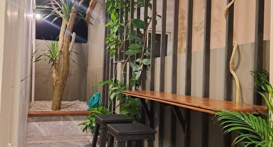 For rent 3 bedrooms townhouse in Thalang, Phuket