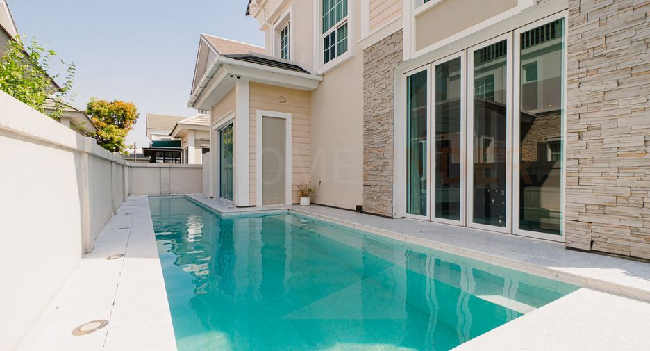 For sale 4 bedrooms house in Bang Phli, Samut Prakan