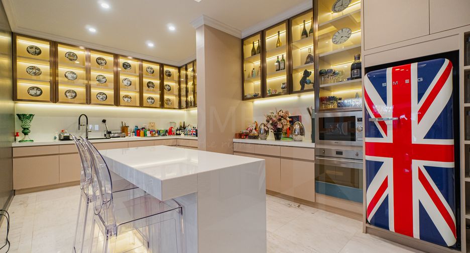 For sale 4 bedrooms house in Bang Phli, Samut Prakan