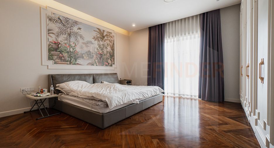For sale 4 bedrooms house in Bang Phli, Samut Prakan