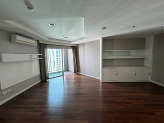 For rent 2 ベッドルーム condo in Huai Khwang, Bangkok