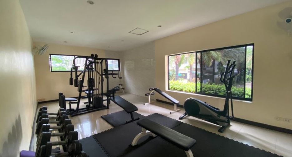 À vendre 2 chambres condo à Bang Lamung, Chonburi