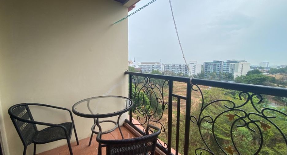 À vendre 2 chambres condo à Bang Lamung, Chonburi