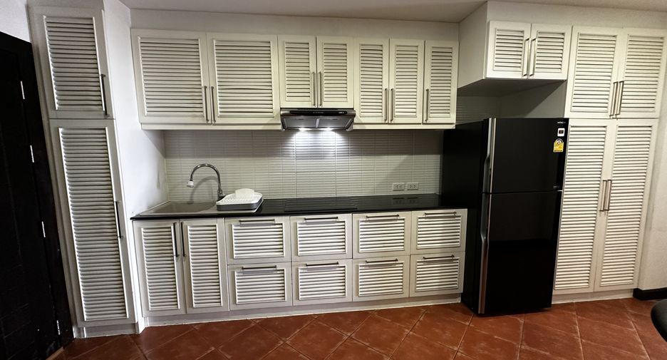 For rent 1 bed condo in Bang Lamung, Chonburi