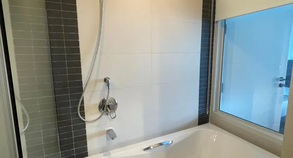 For sale 1 bed condo in Watthana, Bangkok