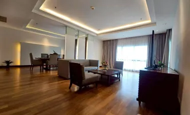 Wohnung zur Miete mit 4 Zimmer in Pathum Wan, Bangkok