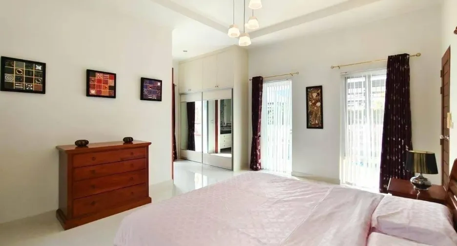 For sale 3 bedrooms villa in Hua Hin, Prachuap Khiri Khan