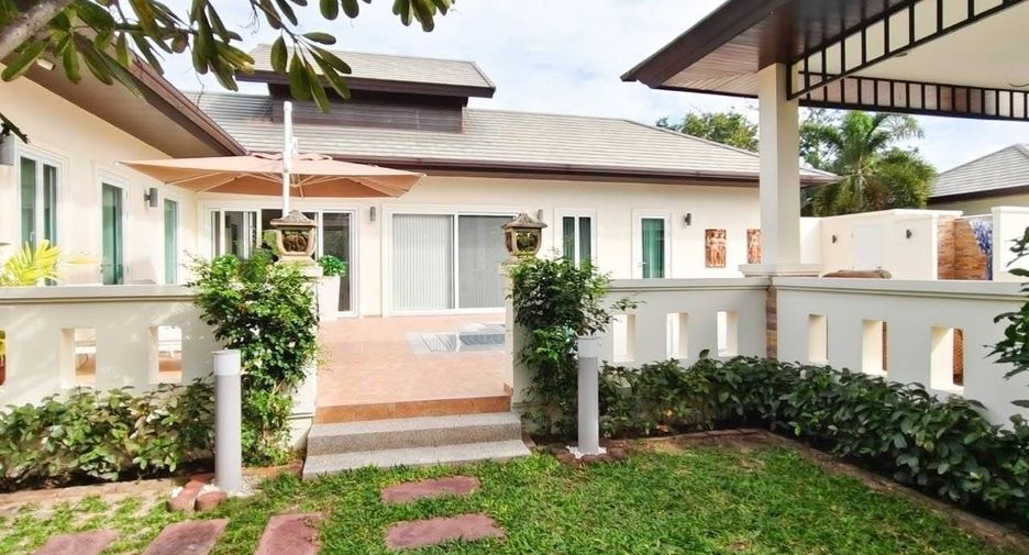 For sale 3 bedrooms villa in Hua Hin, Prachuap Khiri Khan