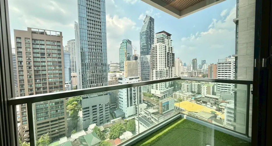 ให้เช่า 2 ห้องนอน คอนโด ใน คลองเตย, กรุงเทพฯ