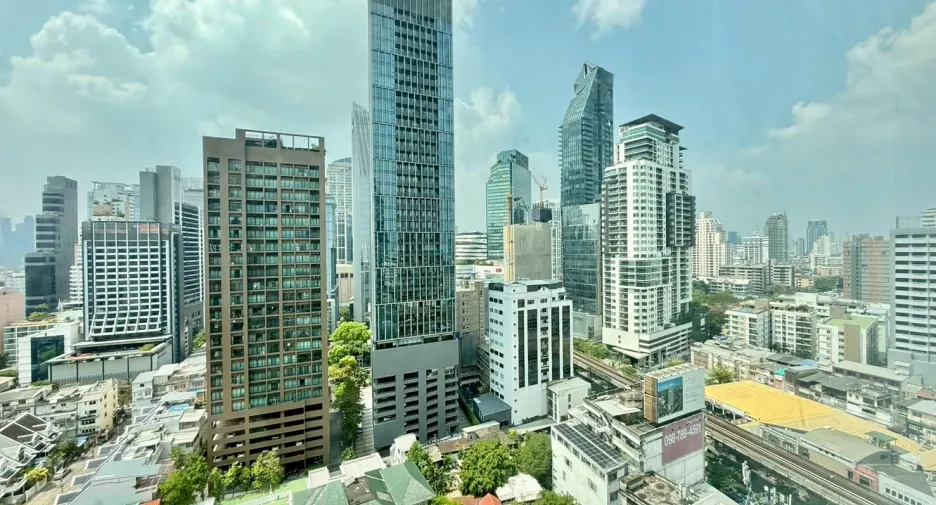 ให้เช่า 2 ห้องนอน คอนโด ใน คลองเตย, กรุงเทพฯ