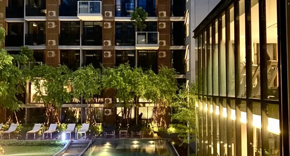 For rent 1 bed condo in Khlong Toei, Bangkok