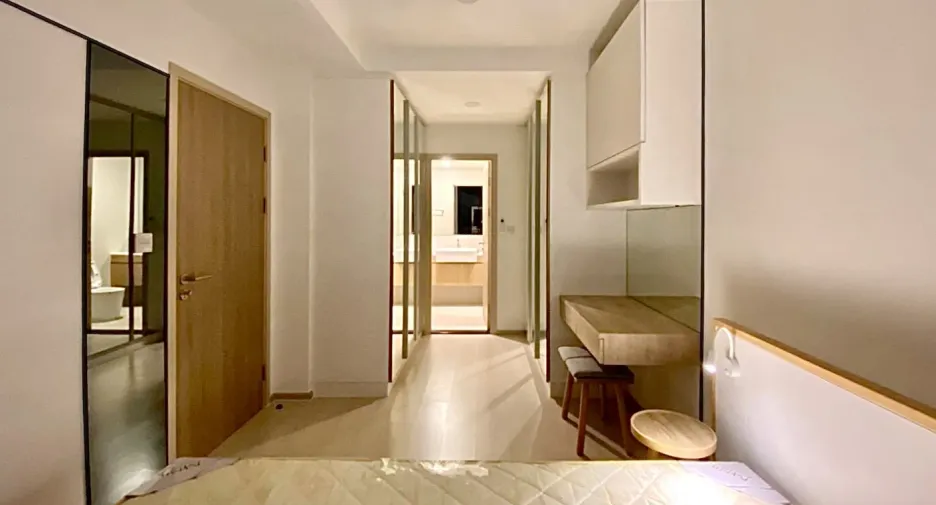 For rent 1 bed condo in Khlong Toei, Bangkok