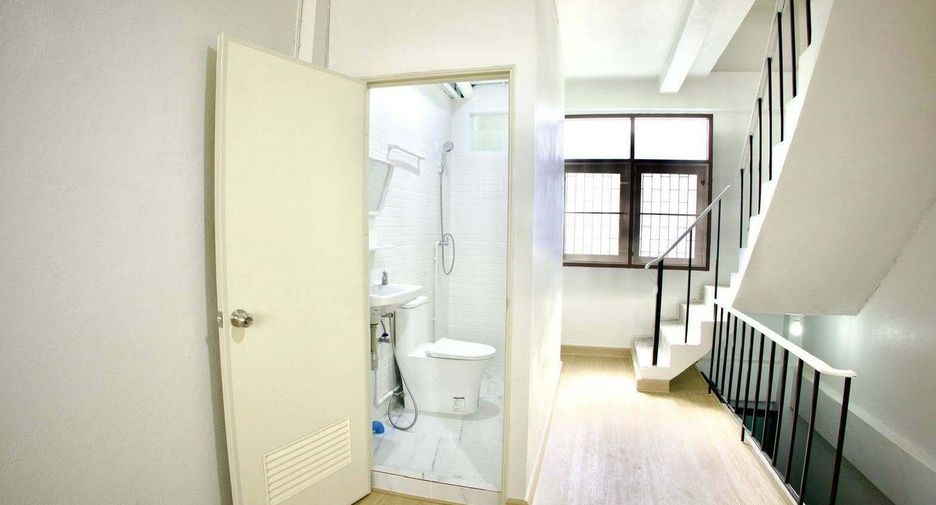 Reihenhaus zur Miete mit 4 Zimmer in Sathon, Bangkok