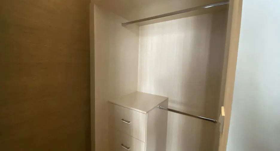 For sale 2 bedrooms condo in Khlong Toei, Bangkok