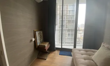 For sale 2 bedrooms condo in Khlong Toei, Bangkok