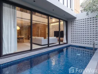 出租 5 卧室 独立屋 在 Chatuchak, 曼谷