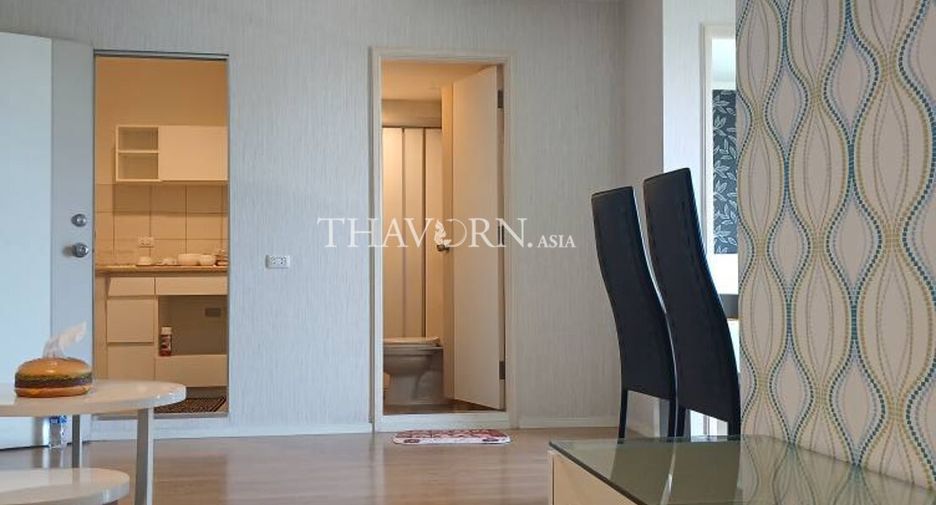 For rent 2 bedrooms condo in Bang Lamung, Chonburi