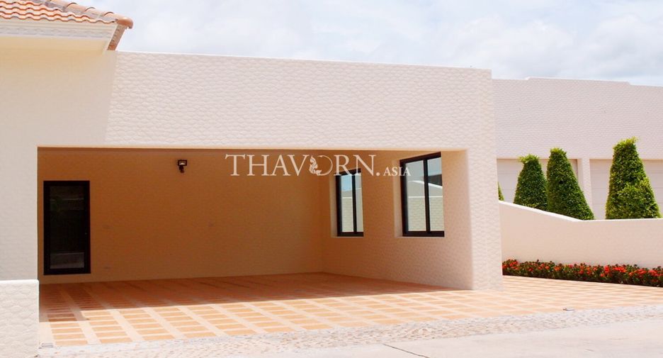 For rent 4 bedrooms house in Bang Lamung, Chonburi