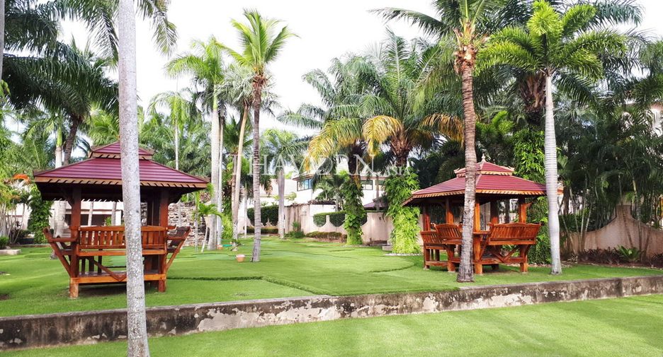For rent 4 bedrooms house in Bang Lamung, Chonburi