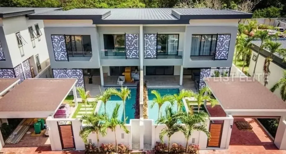 À louer 5 chambres maison à Bang Lamung, Chonburi