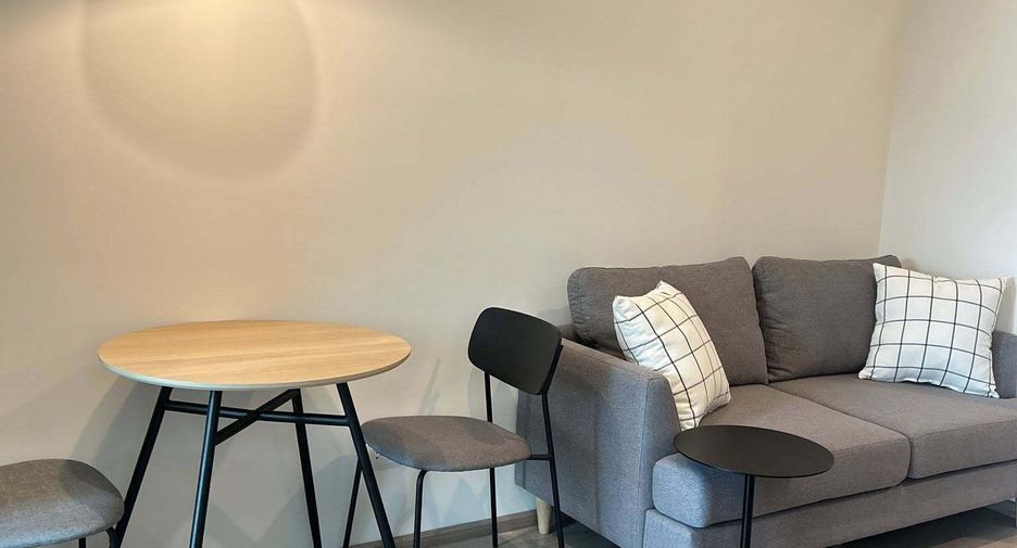 Condo en alquiler de 1 habitaciones en Huai Khwang, Bangkok