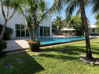 Villa zur Miete mit 3 Zimmer in Bang Lamung, Chonburi