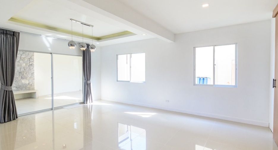 For sale 2 ベッドルーム house in Bang Lamung, Chonburi