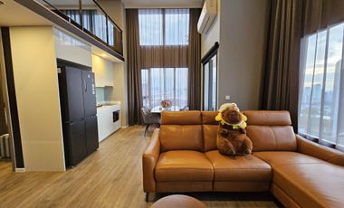 For sale 2 bedrooms condo in Huai Khwang, Bangkok