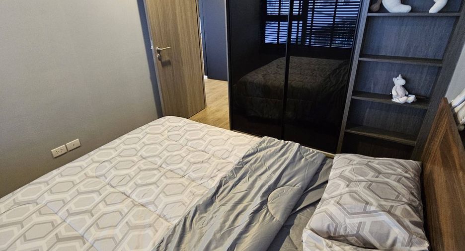 For sale 2 bedrooms condo in Huai Khwang, Bangkok