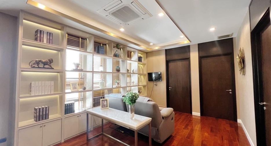 For rent 5 bedrooms house in Bang Phli, Samut Prakan