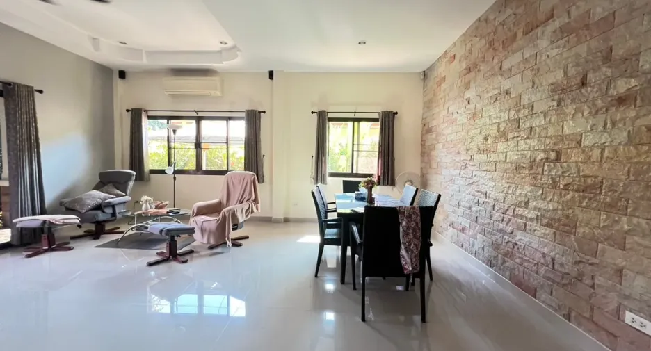 Casa adosada en venta de 2 habitaciones en Jomtien, Pattaya