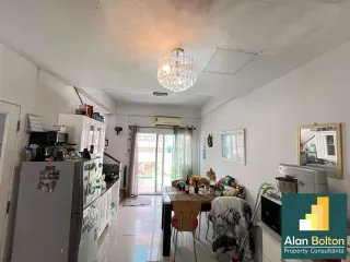 Casa adosada en venta de 2 habitaciones en Bang Lamung, Chonburi