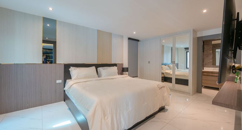For rent 5 bedrooms house in Bang Lamung, Chonburi