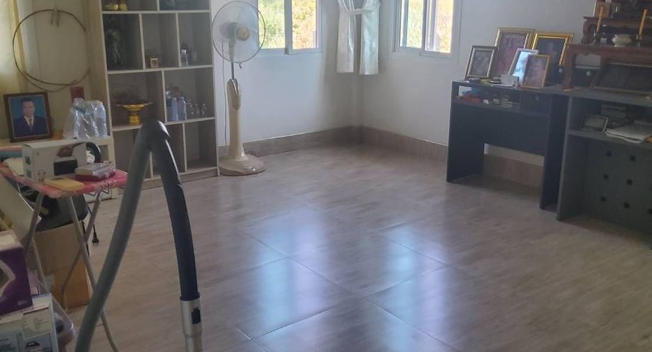 À vendre et à louer 3 chambres maison à Hua Hin, Prachuap Khiri Khan
