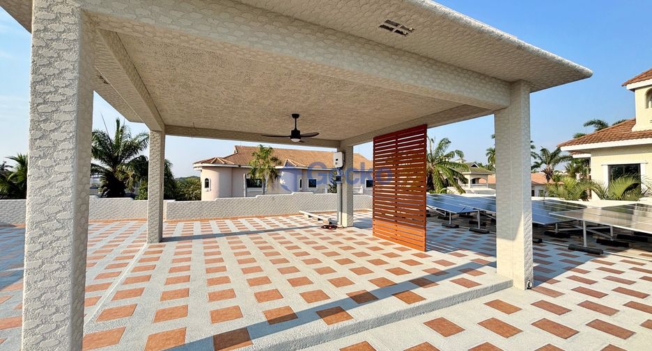 For sale 3 bedrooms house in Bang Lamung, Chonburi